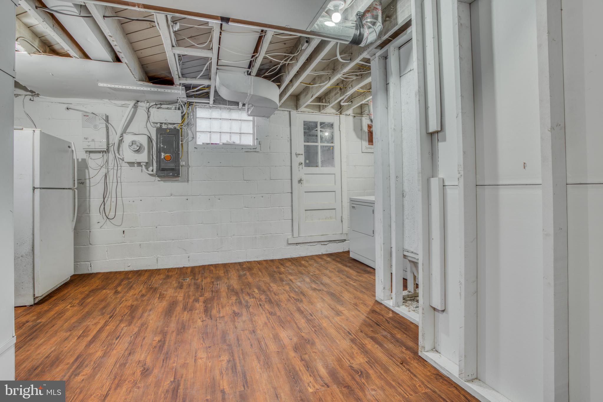 113 Brandon Road Baltimore, MD 21212 - Photo 22 of 27 Laundry/storage