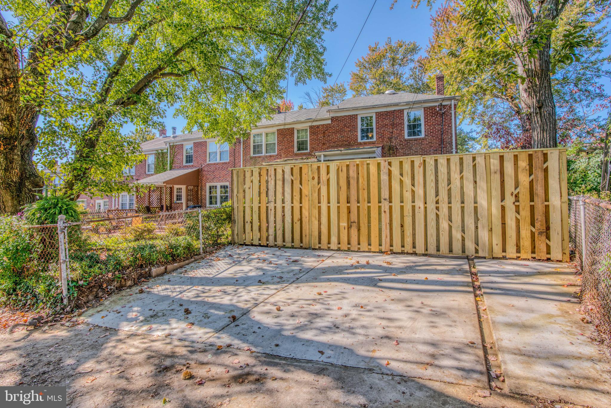113 Brandon Road Baltimore, MD 21212 - Photo 25 of 27 Parking pad