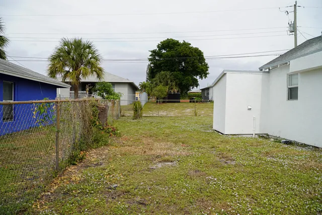 $269,000 | 908 West 5th Street, Riviera Beach, FL 33404