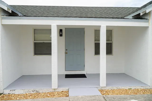 $269,000 | 908 West 5th Street, Riviera Beach, FL 33404