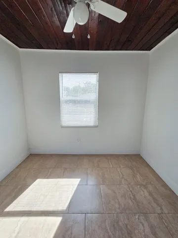 $269,000 | 908 West 5th Street, Riviera Beach, FL 33404