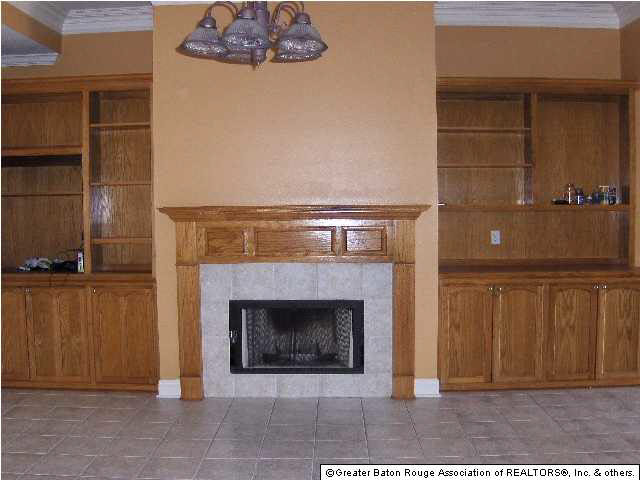 208 Donovan Court Baton Rouge, LA 70815 - Photo 5 of 15 Gallery Image 5