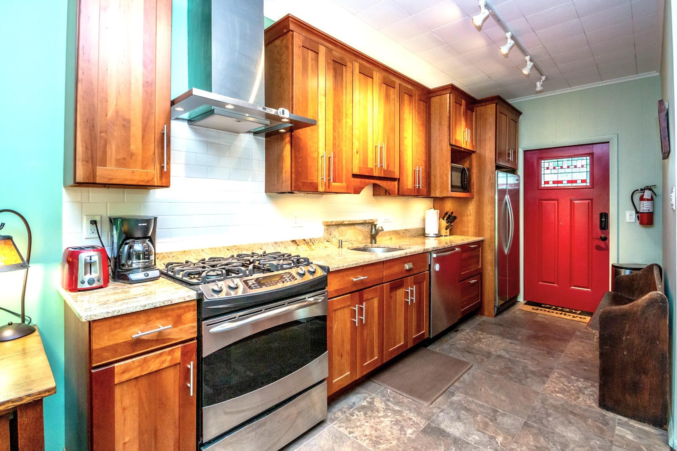 689 Kearsarge Road, Unit 5 Conway, NH 03860 - Photo 13 of 39