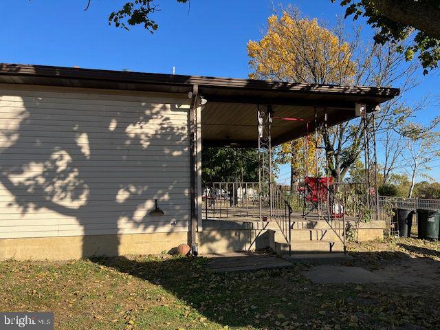210 Orchard Avenue Delanco, NJ 08075 - Photo 10 of 38 View of rear of patio facing the water
