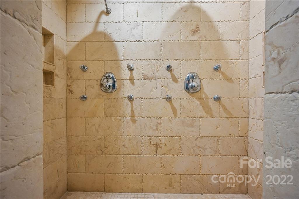 20 Hawk Ridge Drive Mill Spring, NC 28756 - Photo 22 of 48 a bathroom with a shower