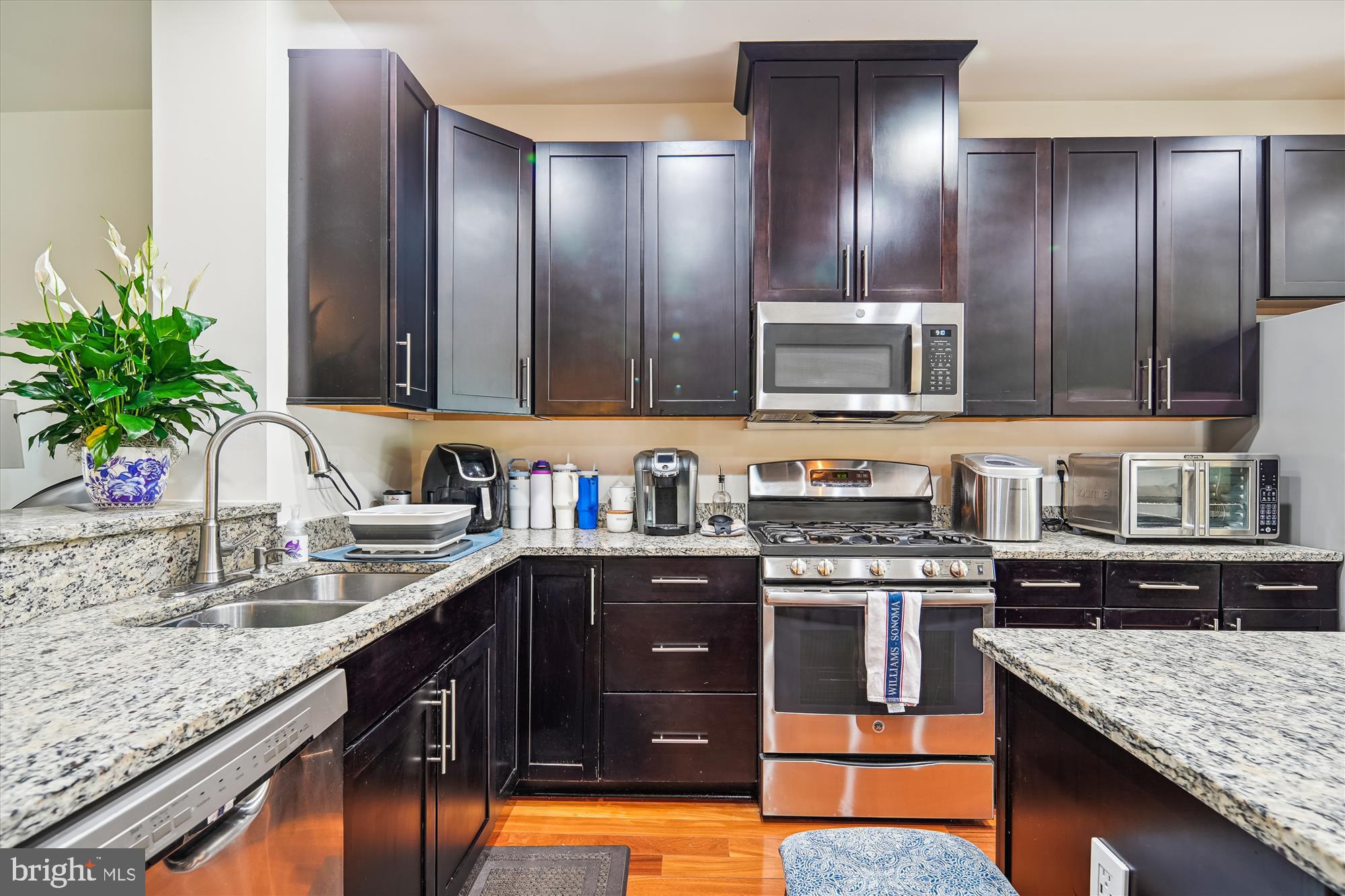 24926 Helms Terrace Aldie, VA 20105 - Photo 16 of 49