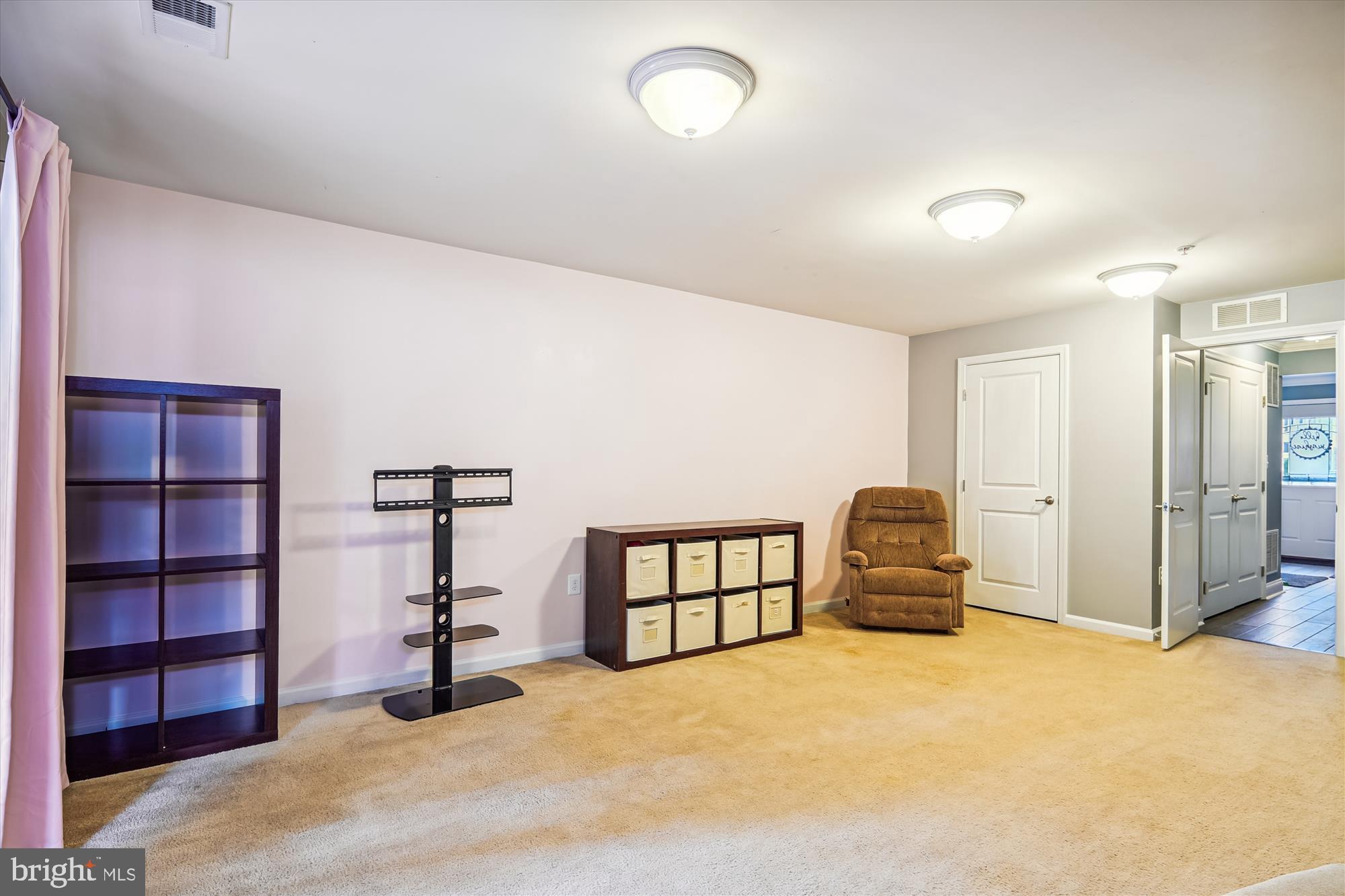24926 Helms Terrace Aldie, VA 20105 - Photo 7 of 49