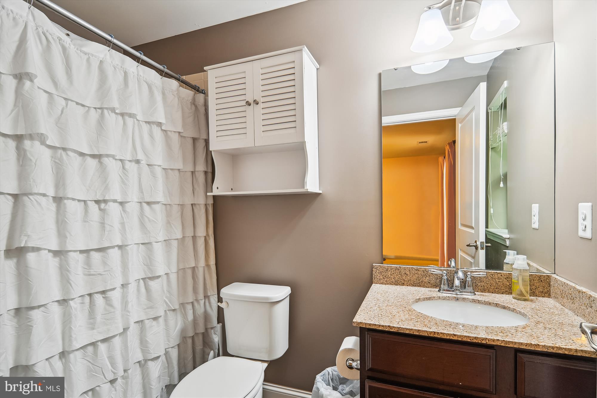 24926 Helms Terrace Aldie, VA 20105 - Photo 8 of 49