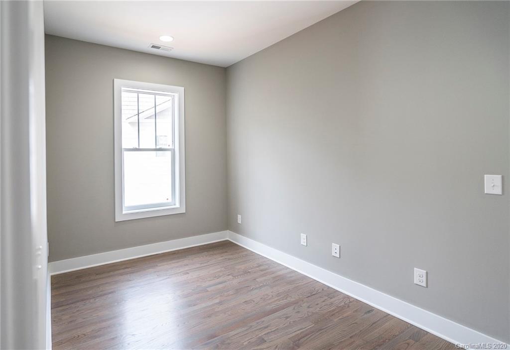 5218 Valley Stream Road Charlotte, NC 28209 - Photo 14 of 26 Gallery Image 14