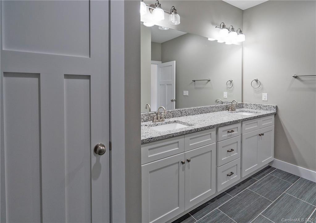 5218 Valley Stream Road Charlotte, NC 28209 - Photo 21 of 26 Gallery Image 21