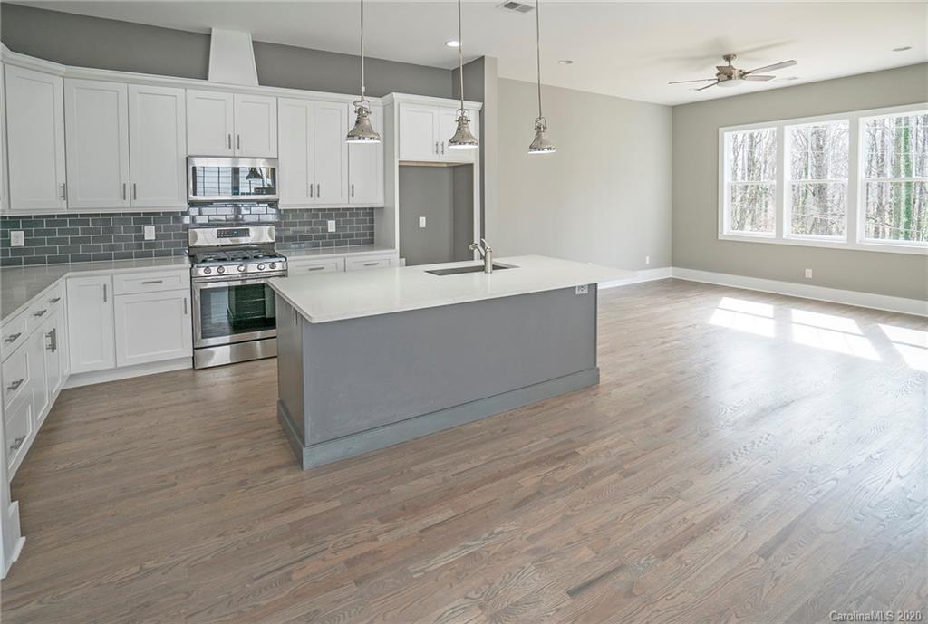 5218 Valley Stream Road Charlotte, NC 28209 - Photo 5 of 26 Gallery Image 5