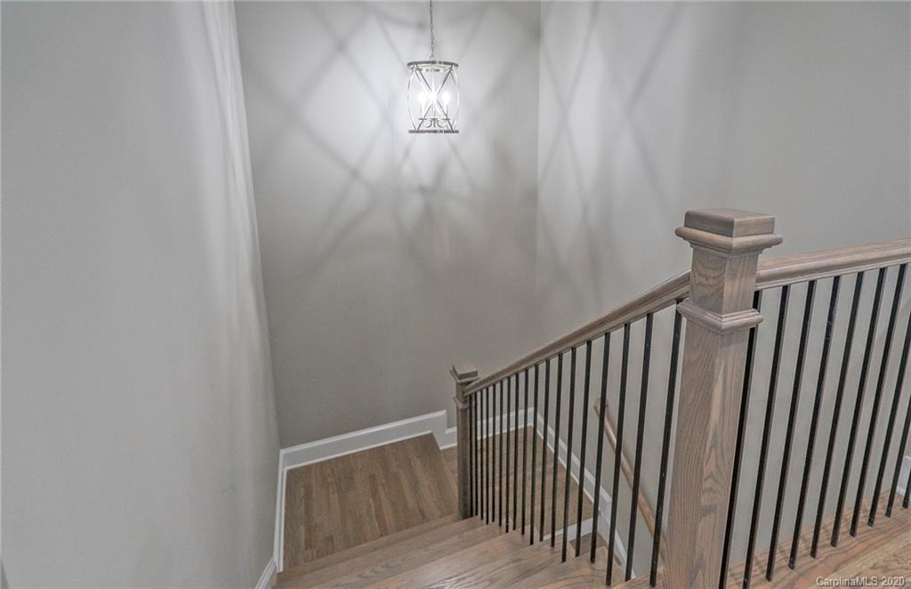 5218 Valley Stream Road Charlotte, NC 28209 - Photo 9 of 26 Gallery Image 9