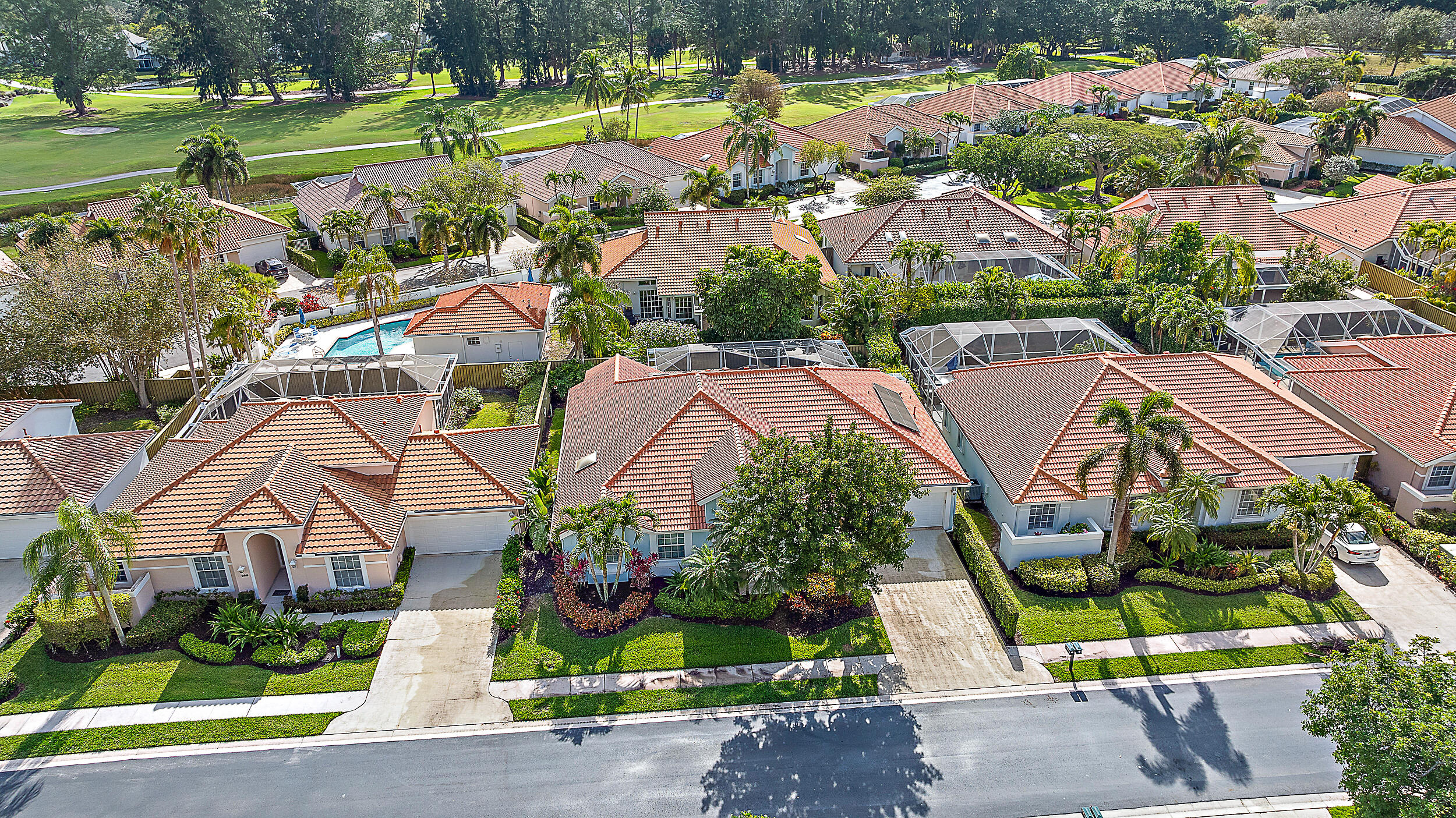 271 Eagleton Estates Boulevard Palm Beach Gardens, FL 33418 - Photo 29 of 37 an aerial view of residential houses with outdoor space and street view