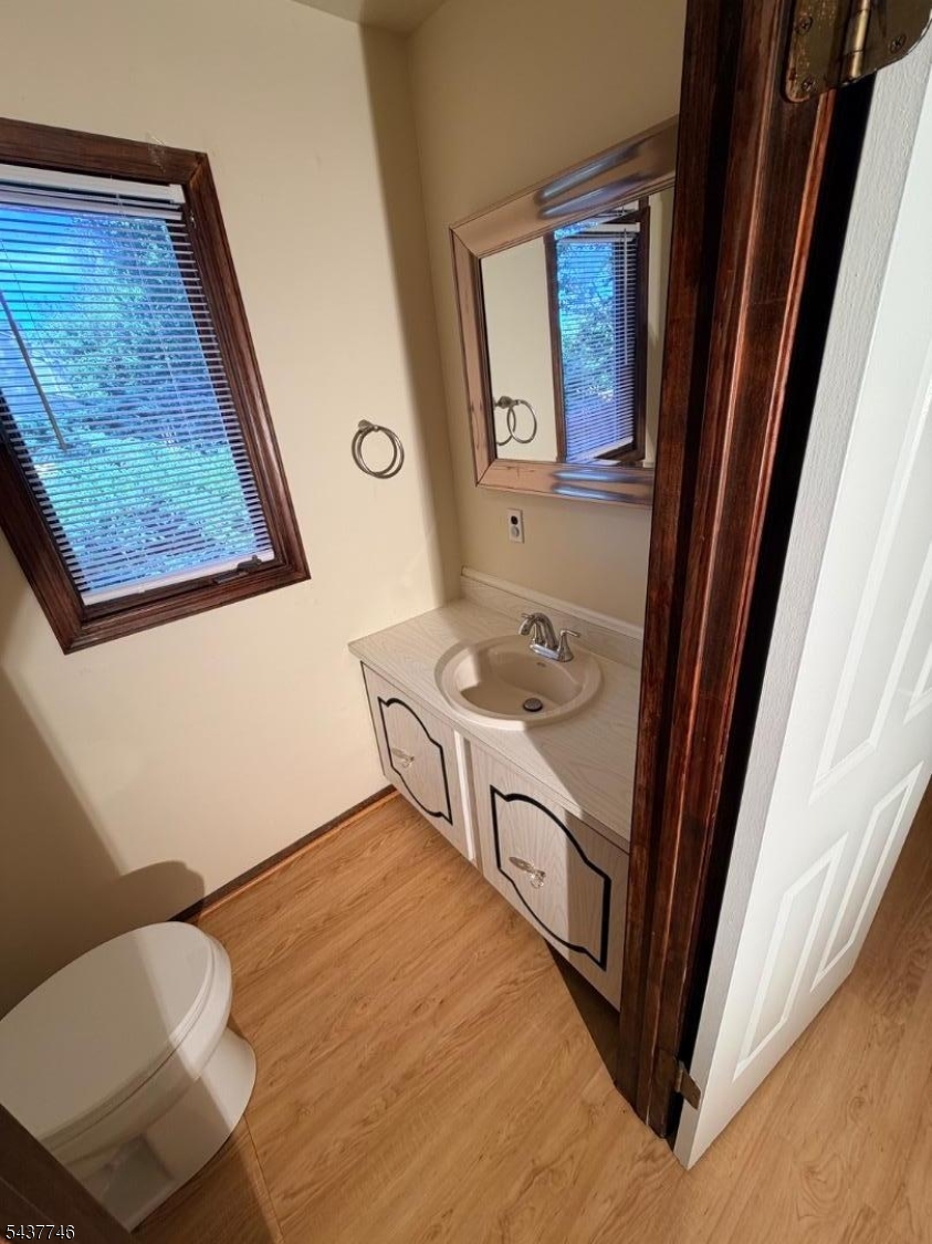 142 Patriots Road Morris Plains, NJ 07950 - Photo 16 of 21