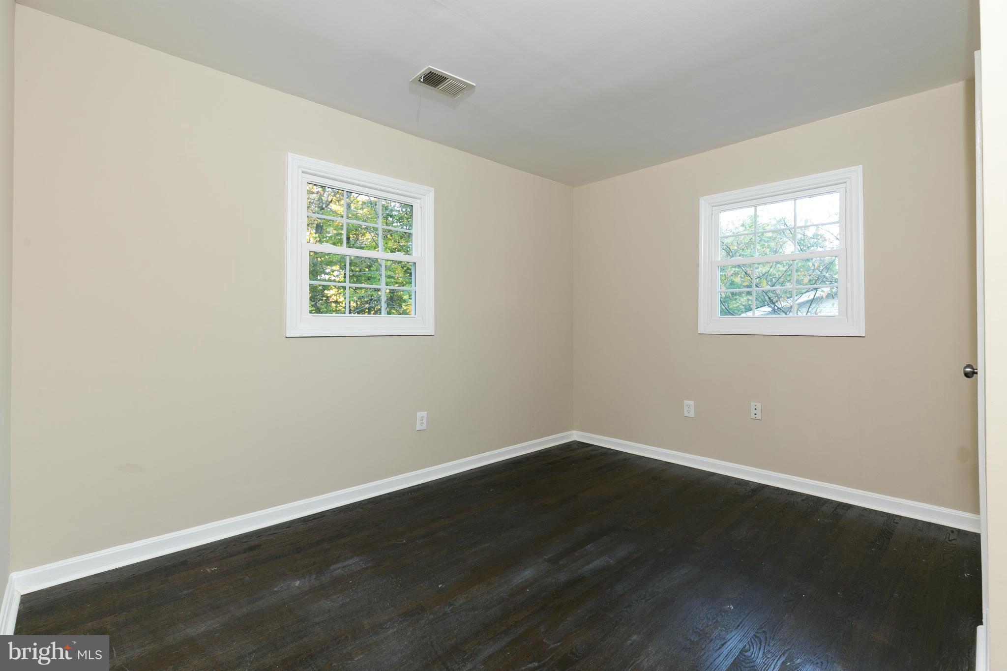 3817 Findley Road Woodbridge, VA 22193 - Photo 23 of 27 Bedroom