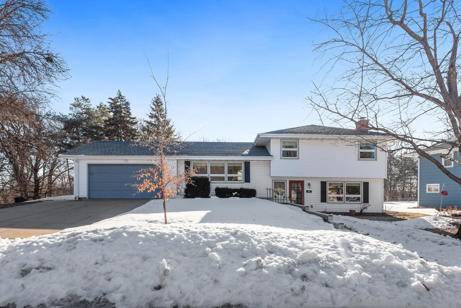 587 Inca Lane New Brighton, MN 55112 - Photo 1 of 1