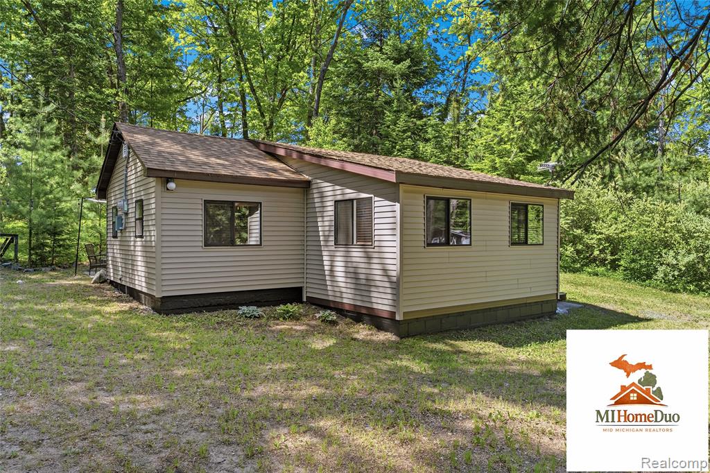 6960 Rumsay Street Harrison, MI 48625 - Photo 6 of 29