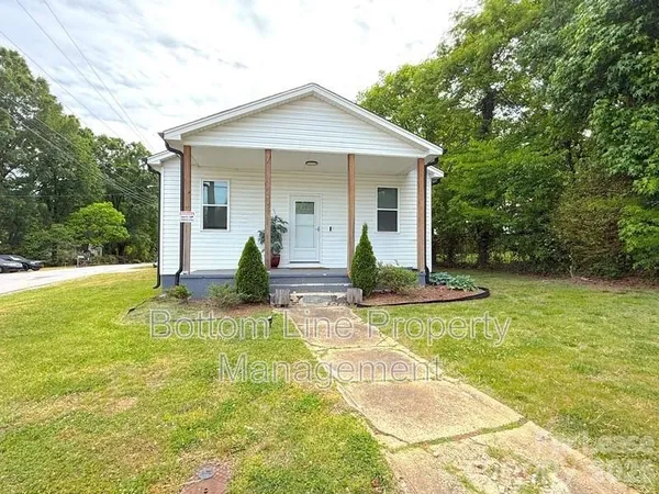 $2,100 | 641 Central Drive Northwest, Concord, NC 28027