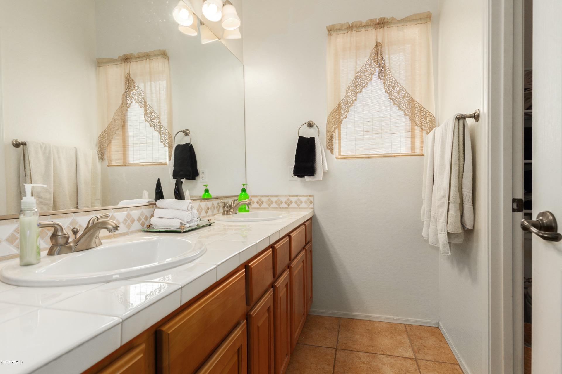 5110 West Beverly Road Laveen, AZ 85339 - Photo 17 of 25 Beverly (18)