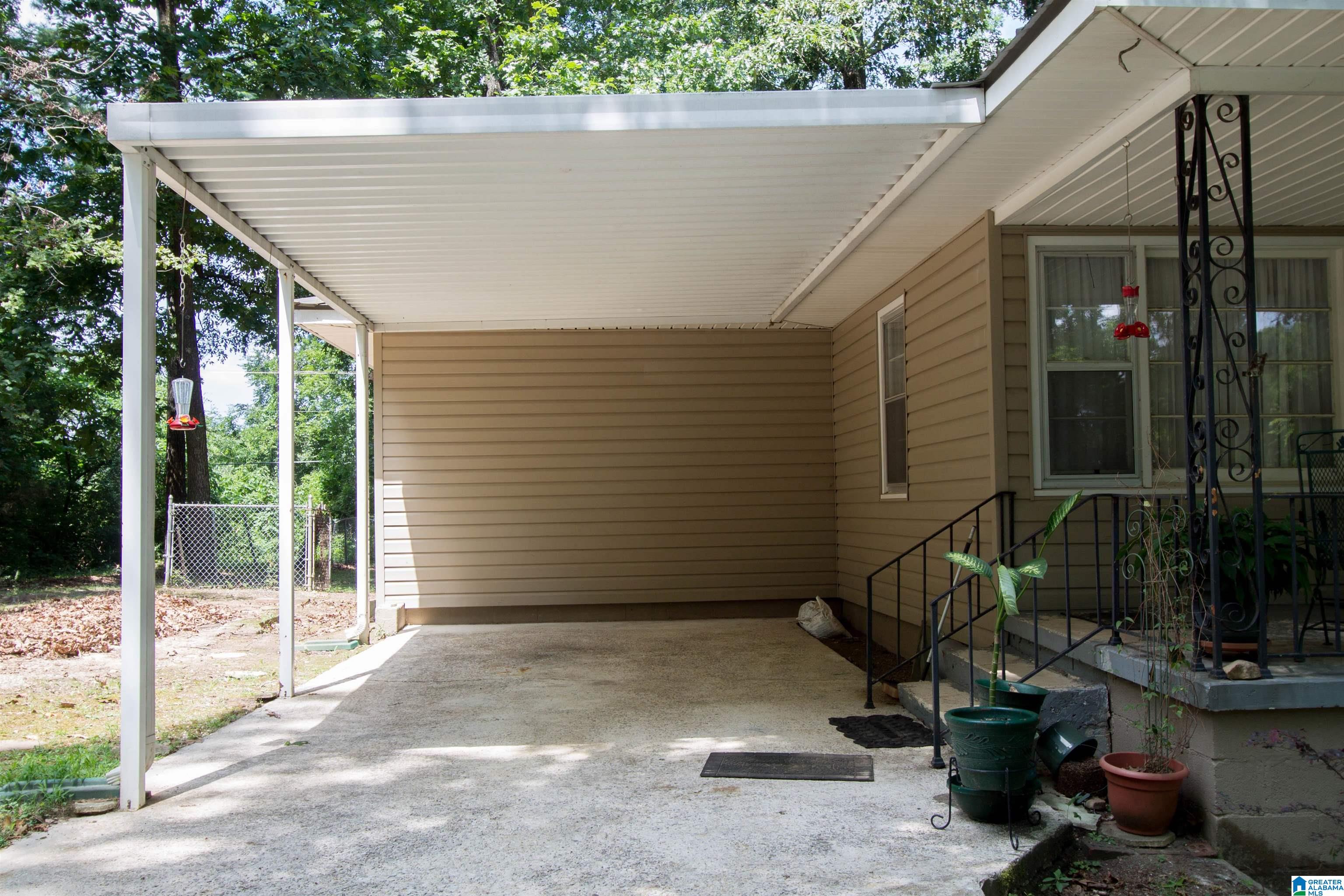 258 Pineywood Road Gardendale, AL 35071 - Photo 4 of 34