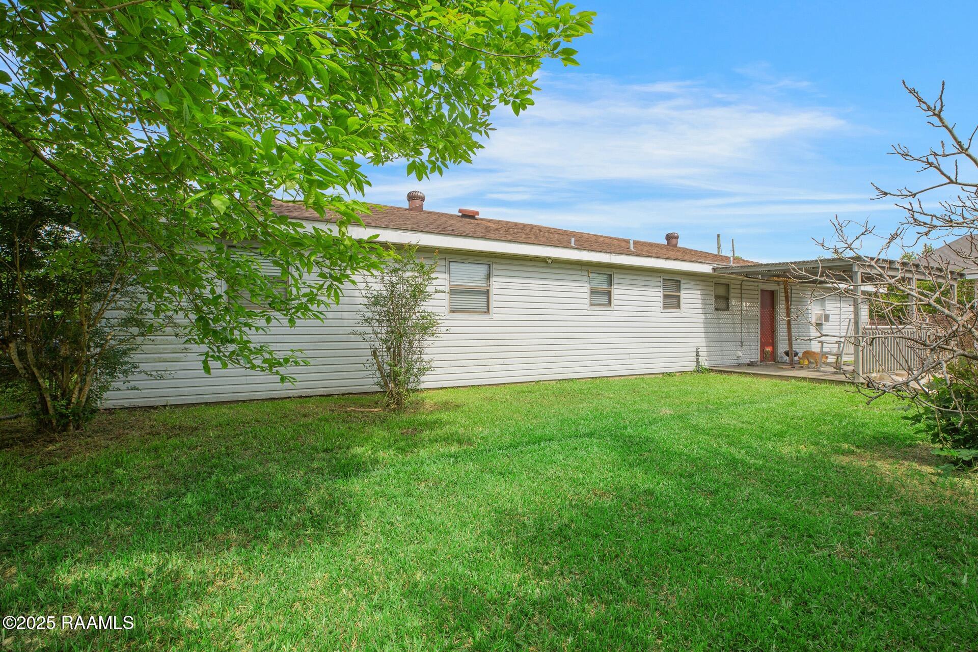 114 Marina Loop Scott, LA 70583 - Photo 13 of 16 114 Marina Loop -13