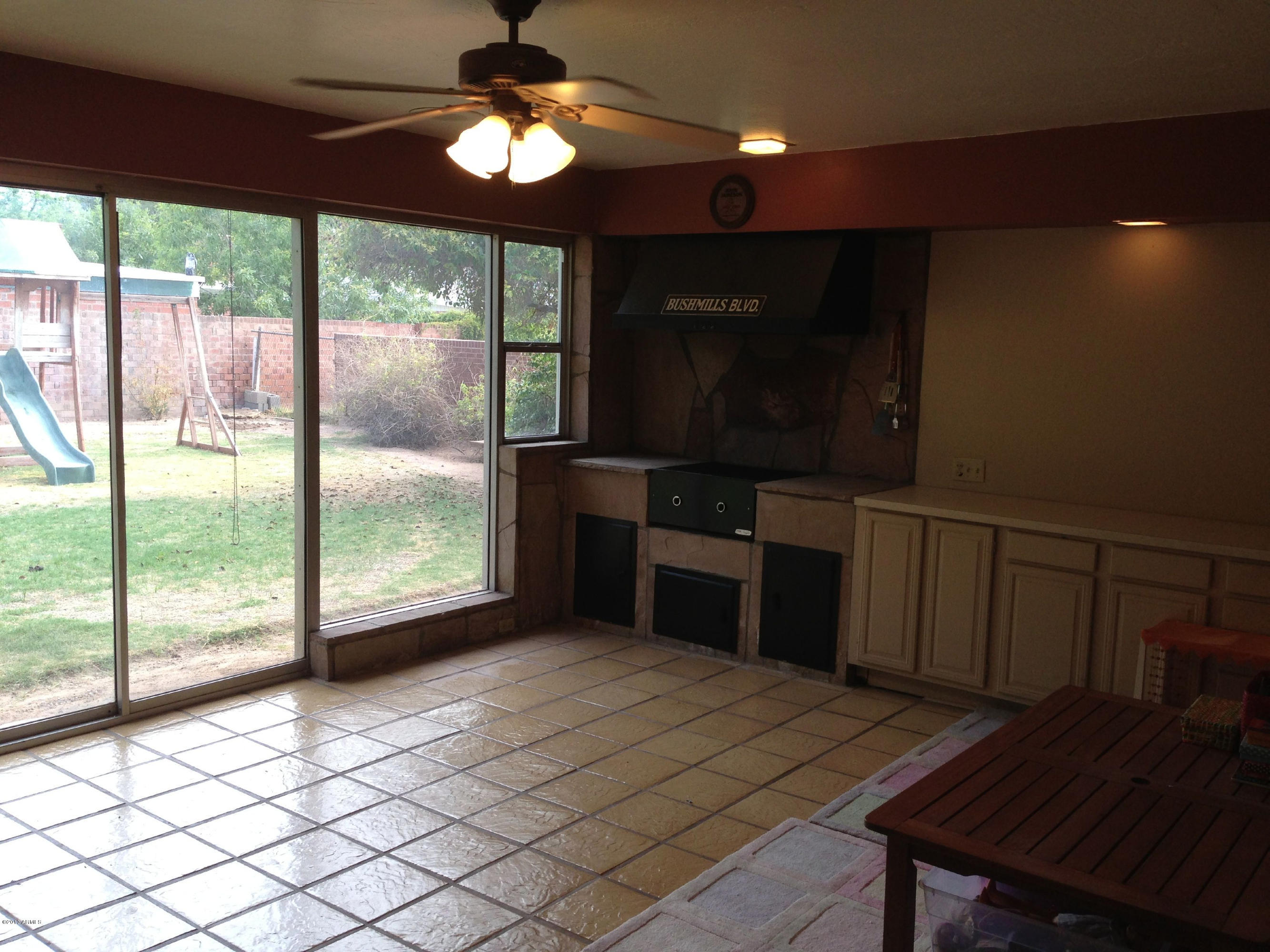 1111 West Thomas Road Phoenix, AZ 85007 - Photo 3 of 11 Arizona Room 2
