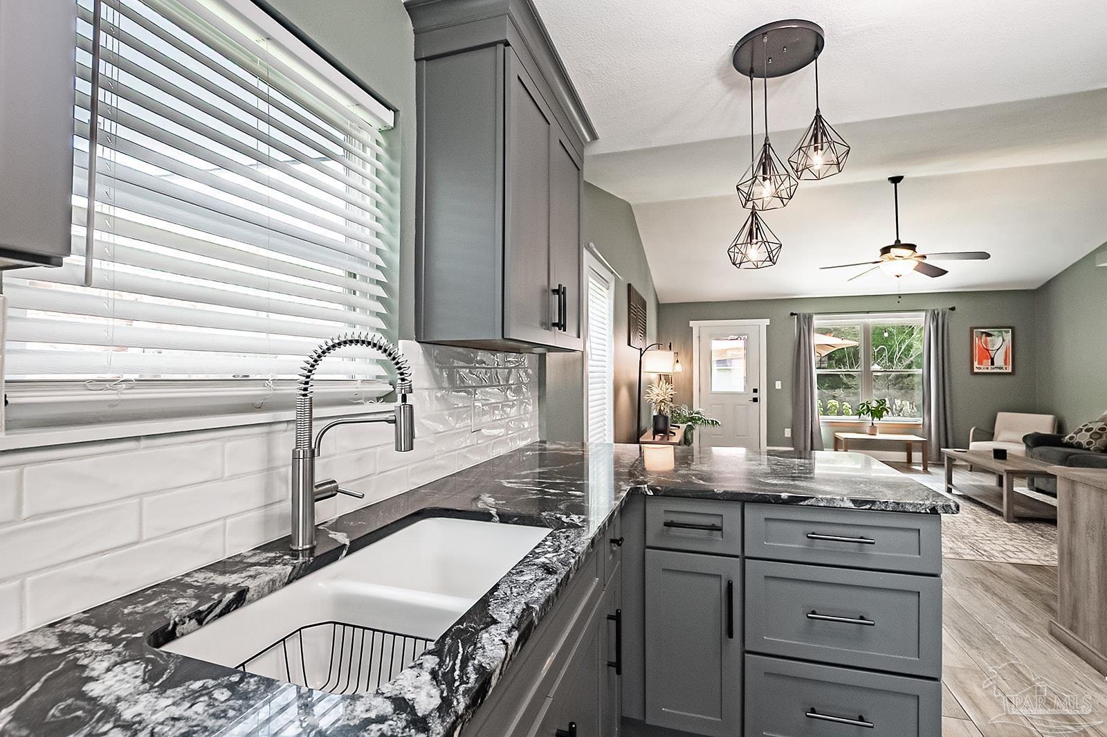 6819 Cedar Ridge Circle Milton, FL 32570 - Photo 11 of 34 Gallery Image 11