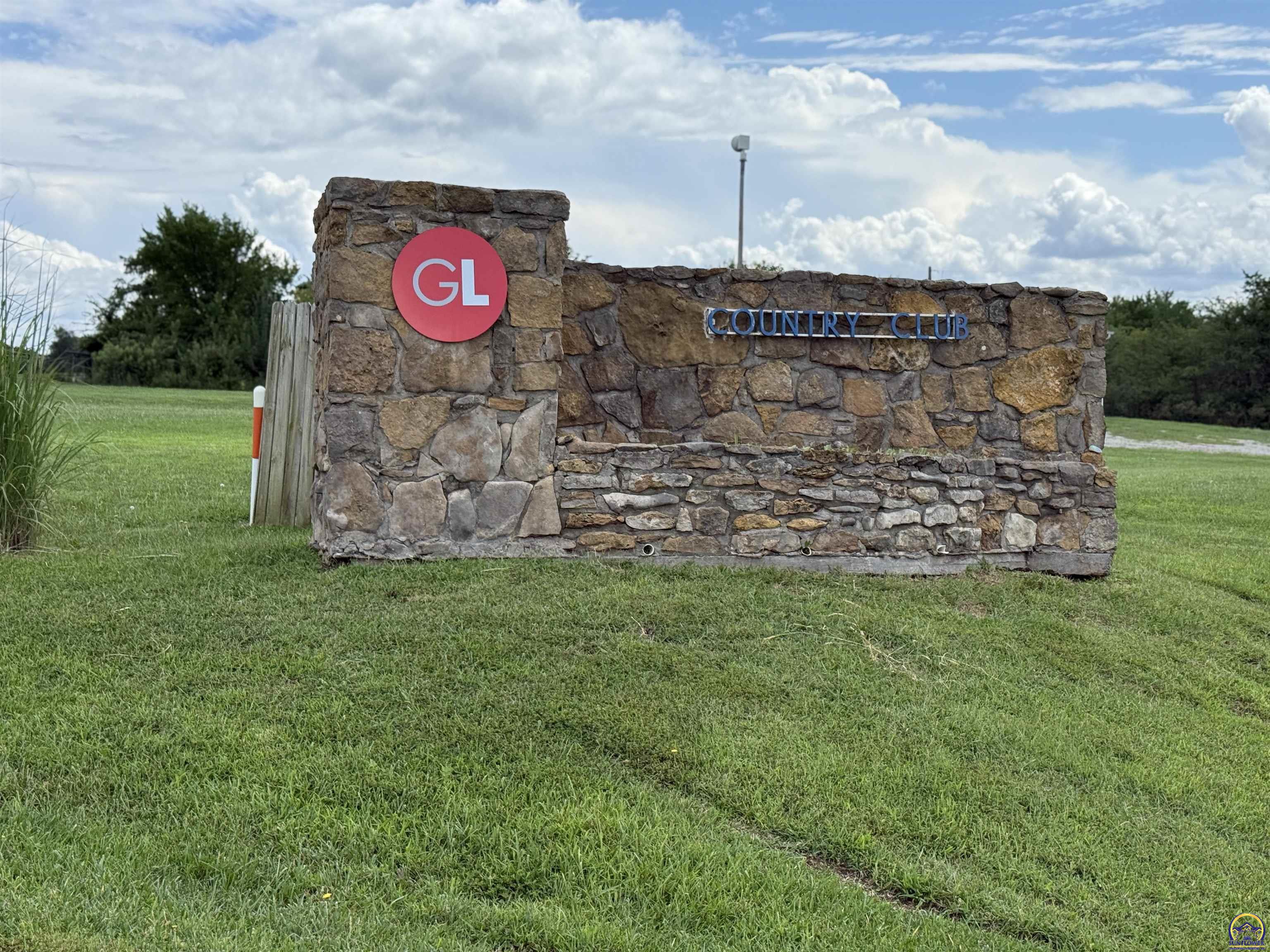 7785 Seneca Lake Road Ozawkie, KS 66070 - Photo 3 of 6