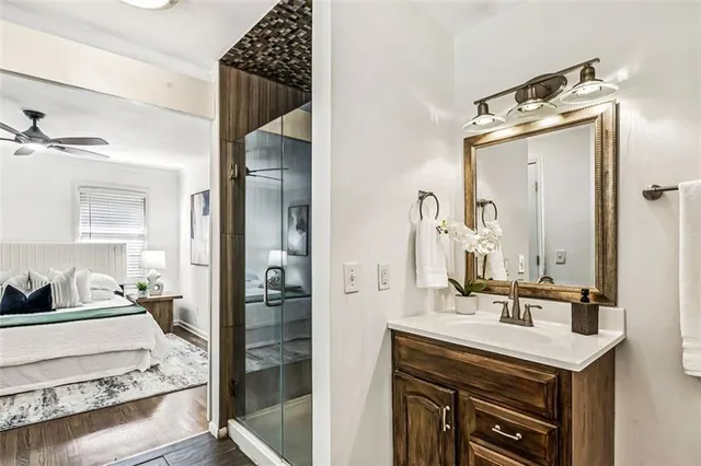 a view of hallway with washer and dryer