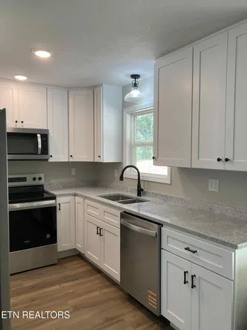 $260,000 | 590 Litton Road, Oneida, TN 37841