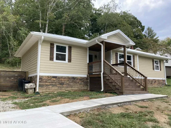 $260,000 | 590 Litton Road, Oneida, TN 37841