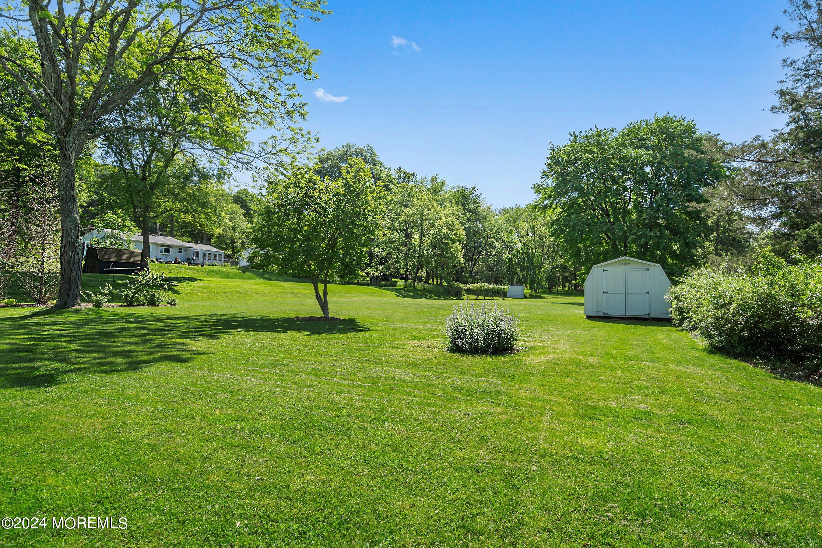 1074 Brown Road Bridgewater, NJ 08807 - Photo 23 of 25 26-Yard