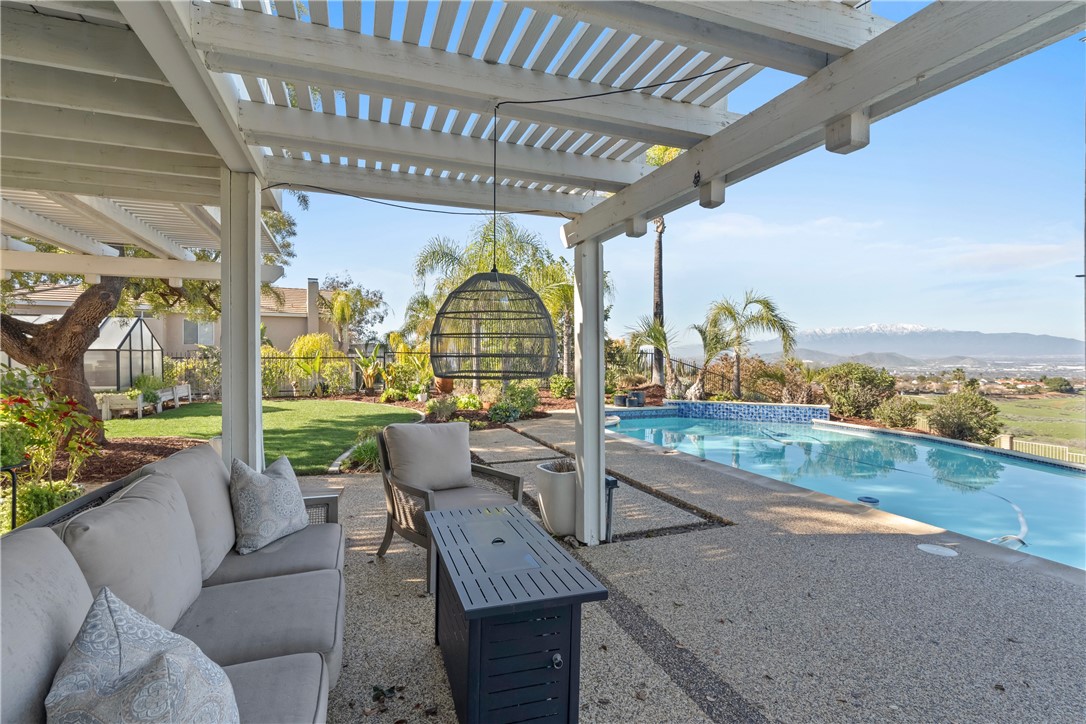 6607 New Ridge Drive Riverside, CA 92506 - Photo 23 of 46