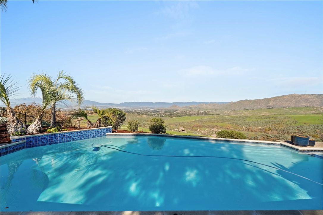 6607 New Ridge Drive Riverside, CA 92506 - Photo 28 of 46