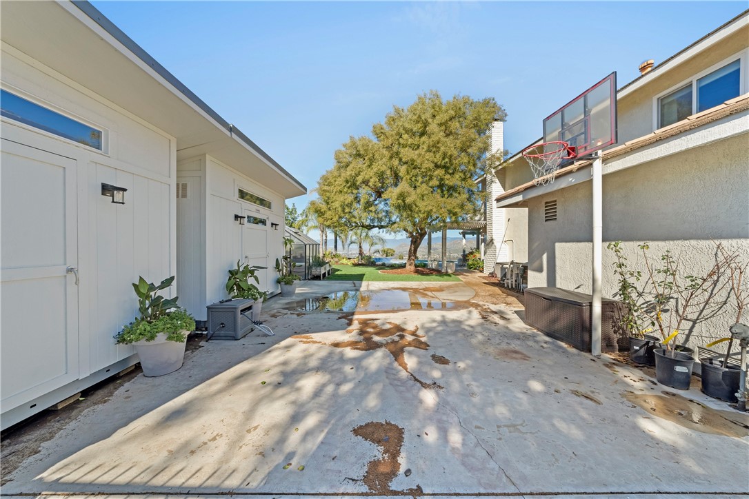 6607 New Ridge Drive Riverside, CA 92506 - Photo 33 of 46