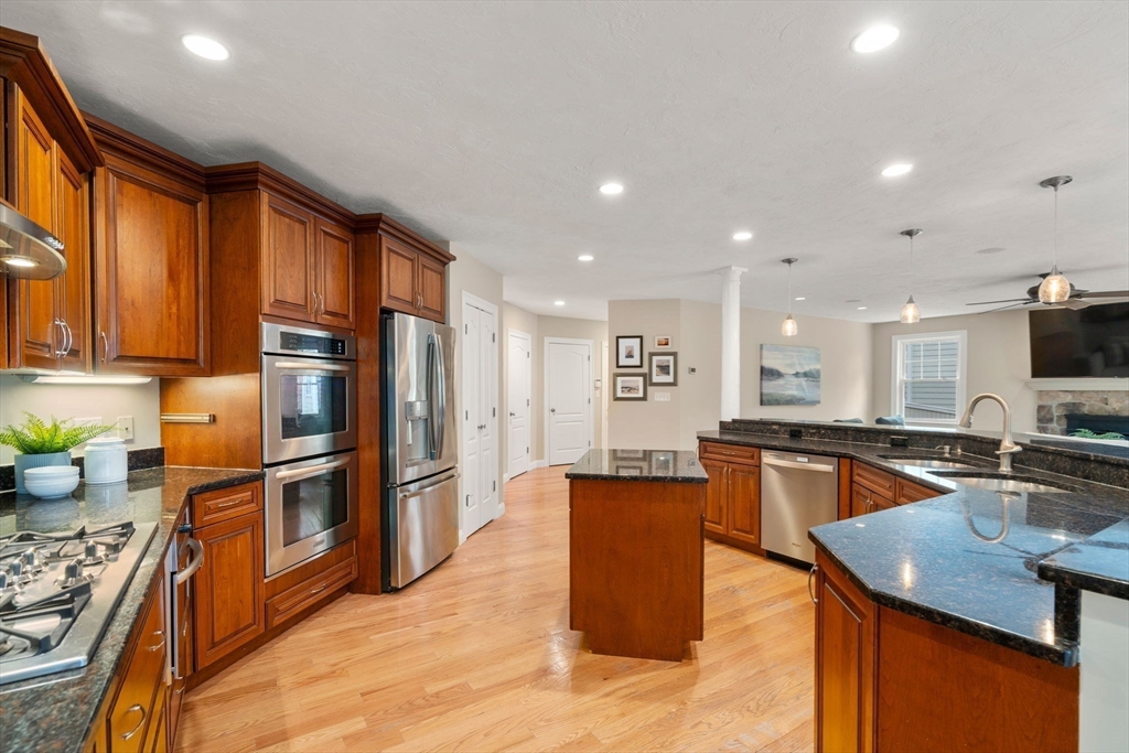16 Castle Road Wayland, MA 01778 - Photo 12 of 40 Gallery Image 12