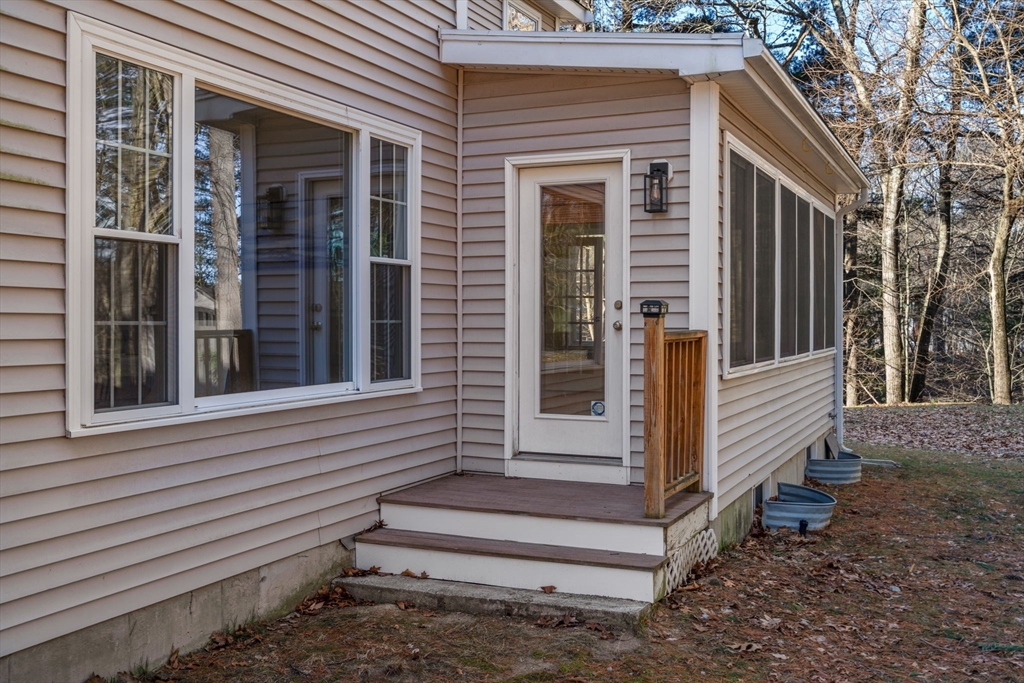 16 Castle Road Wayland, MA 01778 - Photo 38 of 40 Gallery Image 38