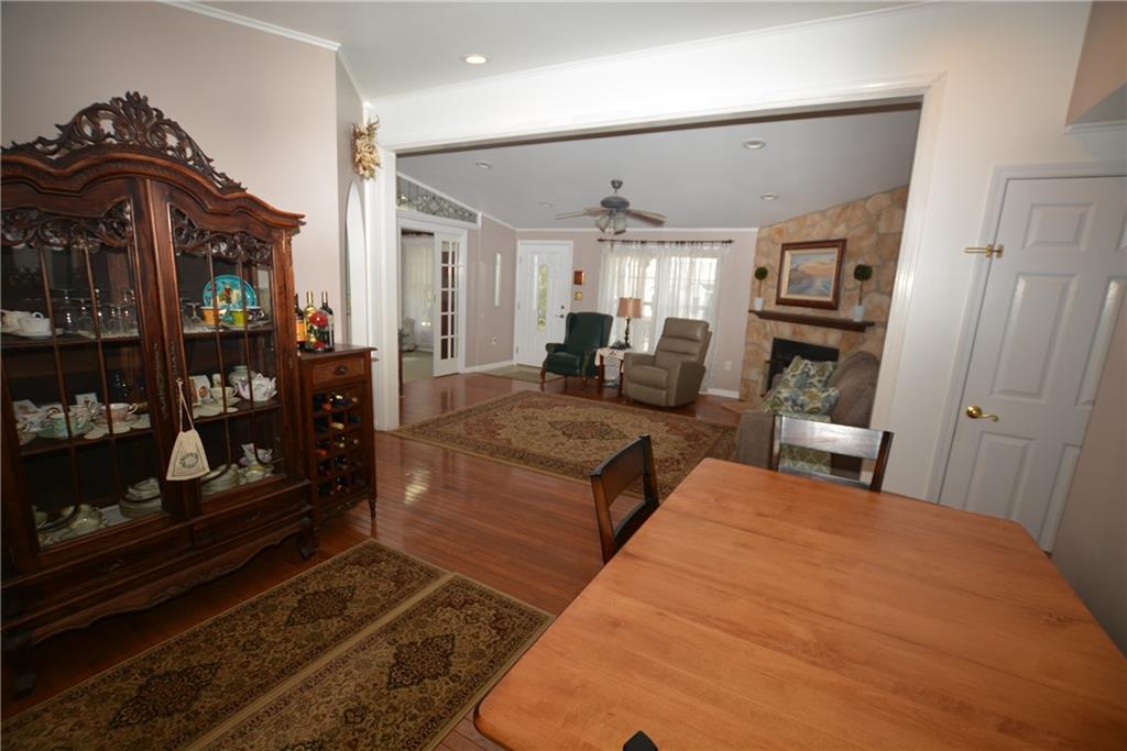 556 Center Hill Road Pittsburgh, PA 15239 - Photo 11 of 50 Gallery Image 11