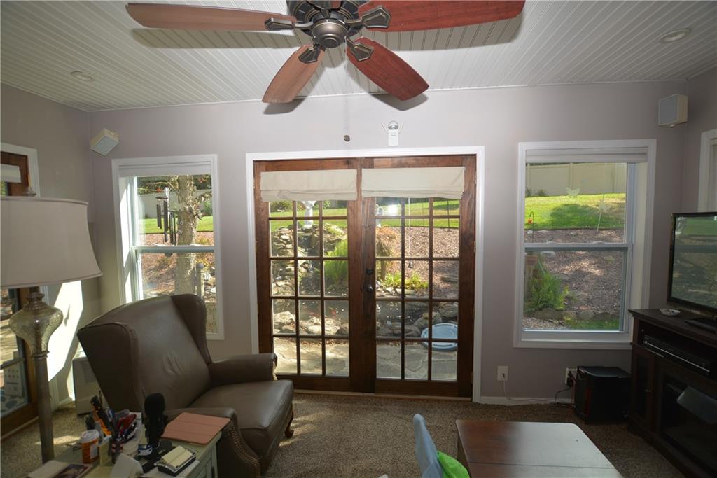 556 Center Hill Road Pittsburgh, PA 15239 - Photo 22 of 50 Gallery Image 22