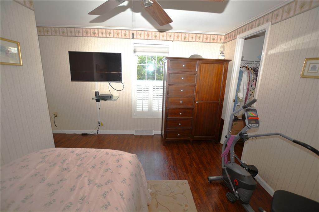 556 Center Hill Road Pittsburgh, PA 15239 - Photo 33 of 50 Gallery Image 33