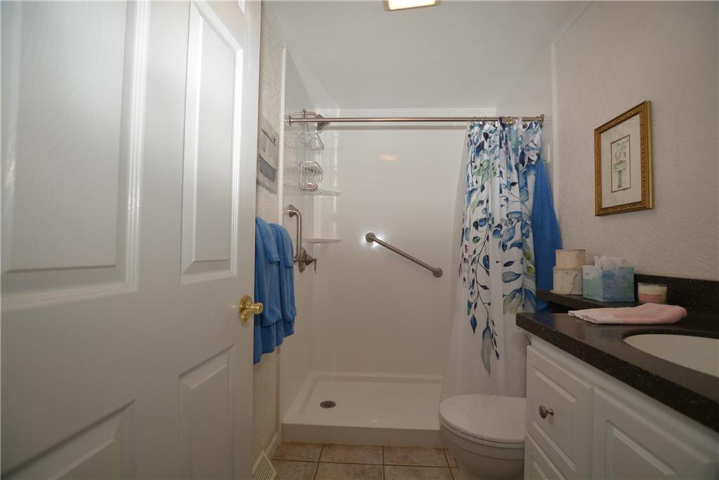 556 Center Hill Road Pittsburgh, PA 15239 - Photo 35 of 50 Gallery Image 35