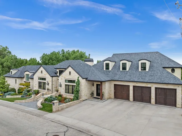 $2,450,000 | 1900 West 39th Street, Casper, WY 82604