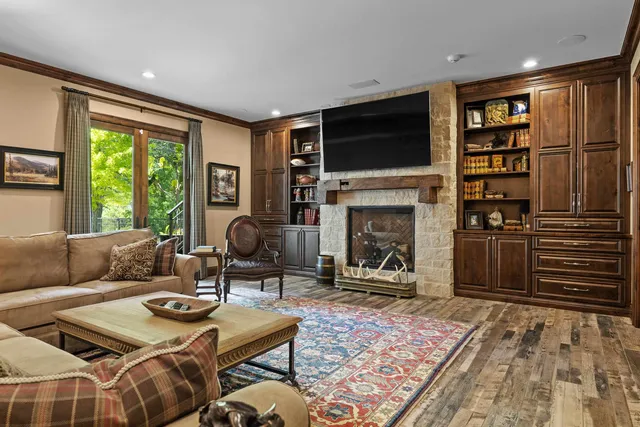 $2,450,000 | 1900 West 39th Street, Casper, WY 82604