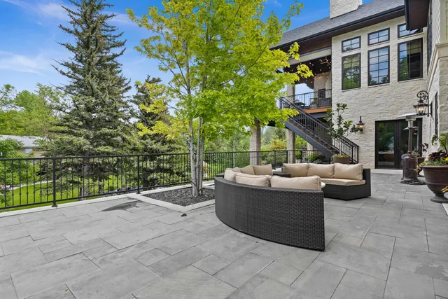 $2,450,000 | 1900 West 39th Street, Casper, WY 82604