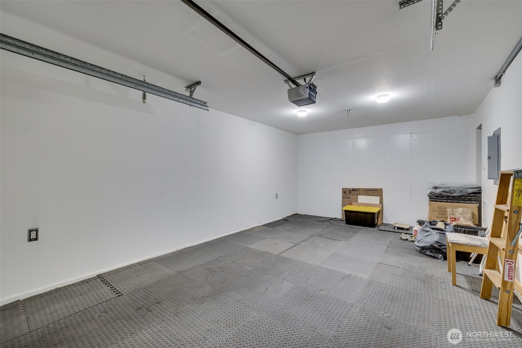 4423 Providence Point Place Southeast, Unit 2628 Issaquah, WA 98029 - Photo 14 of 20