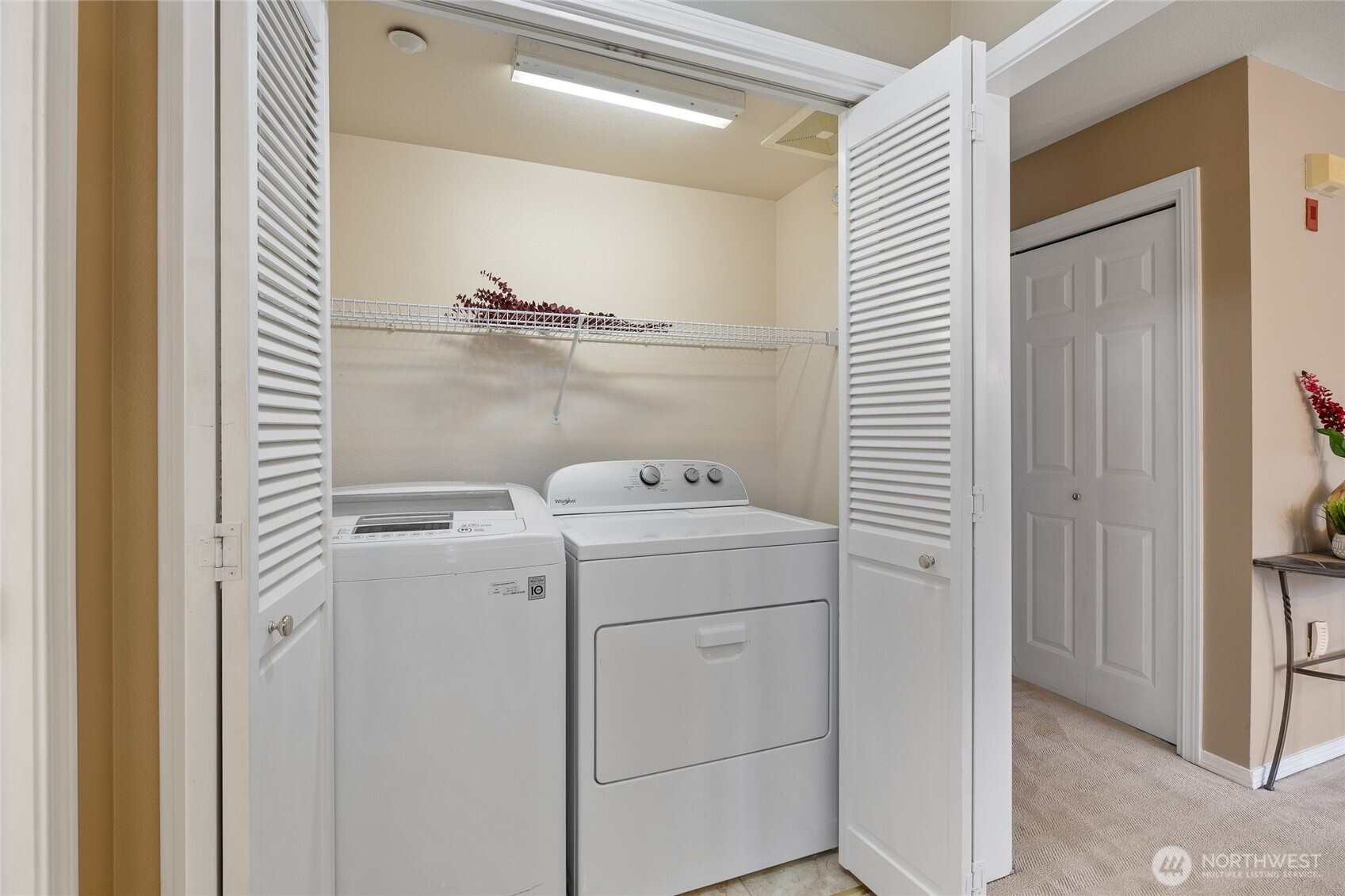 4423 Providence Point Place Southeast, Unit 2628 Issaquah, WA 98029 - Photo 14 of 21