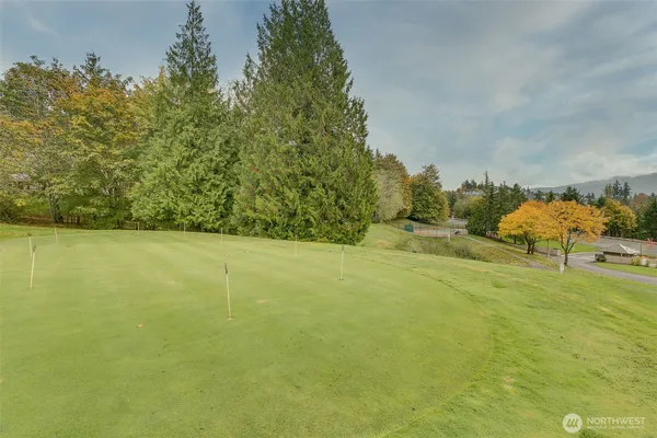 $344,950 | 4423 Providence Point Place Southeast, Unit 2628, Issaquah, WA 98029