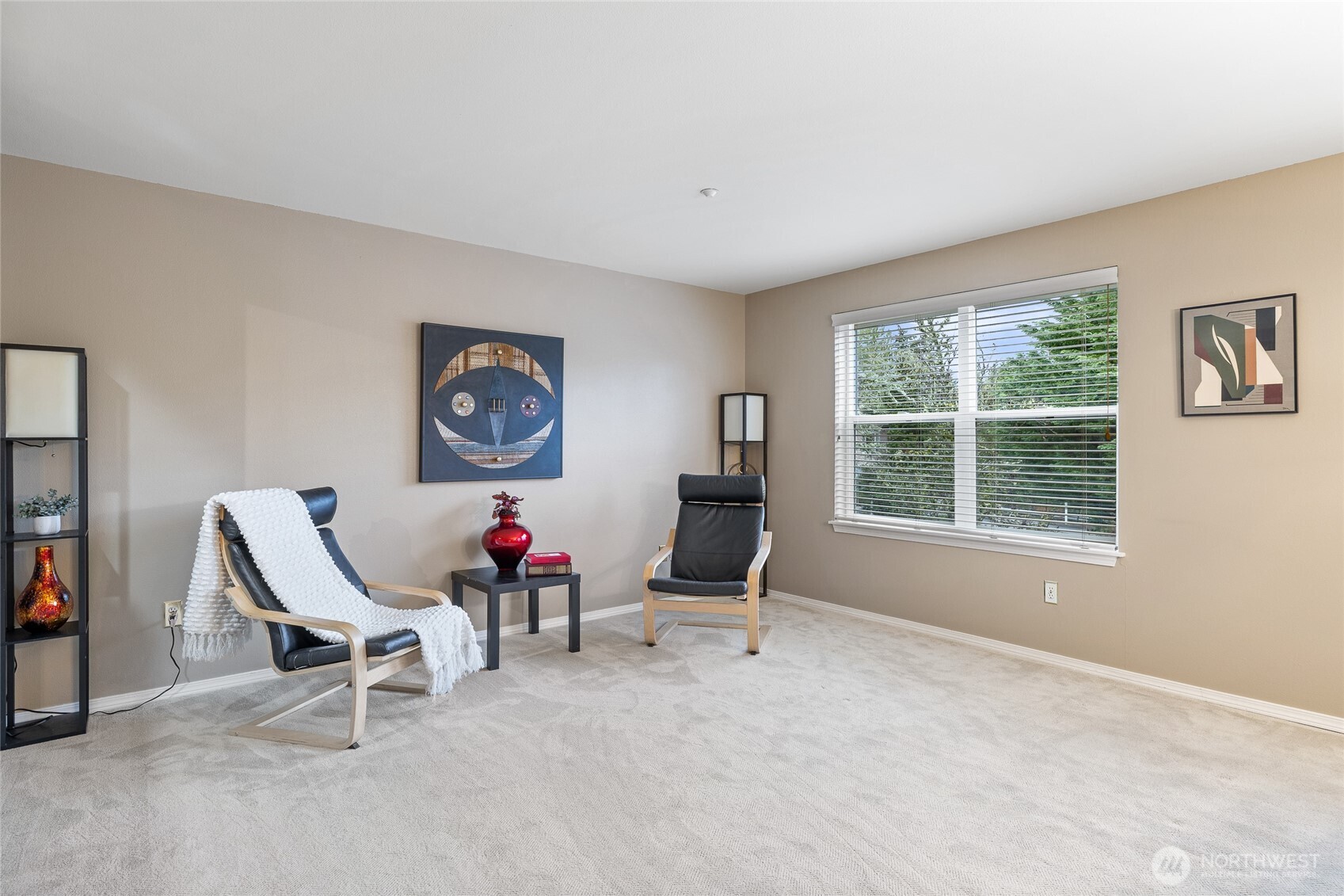 4423 Providence Point Place Southeast, Unit 2628 Issaquah, WA 98029 - Photo 5 of 21