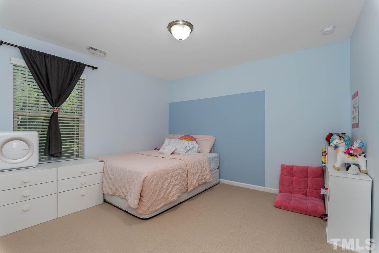 10103 Lynnberry Place Raleigh, NC 27617 - Photo 15 of 25 Gallery Image 15