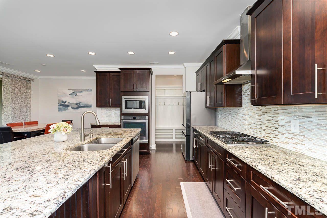 10103 Lynnberry Place Raleigh, NC 27617 - Photo 5 of 25 Gallery Image 5